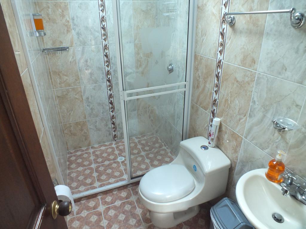 Hostal Casa Paraiso Medellín Zewnętrze zdjęcie