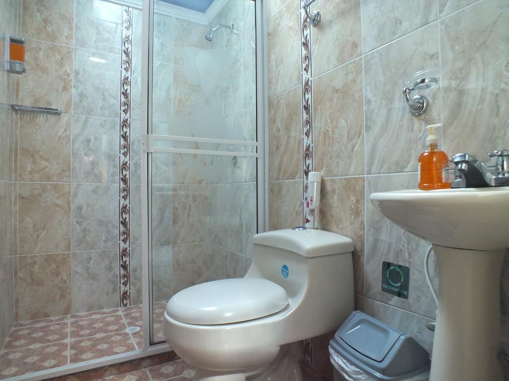 Hostal Casa Paraiso Medellín Zewnętrze zdjęcie