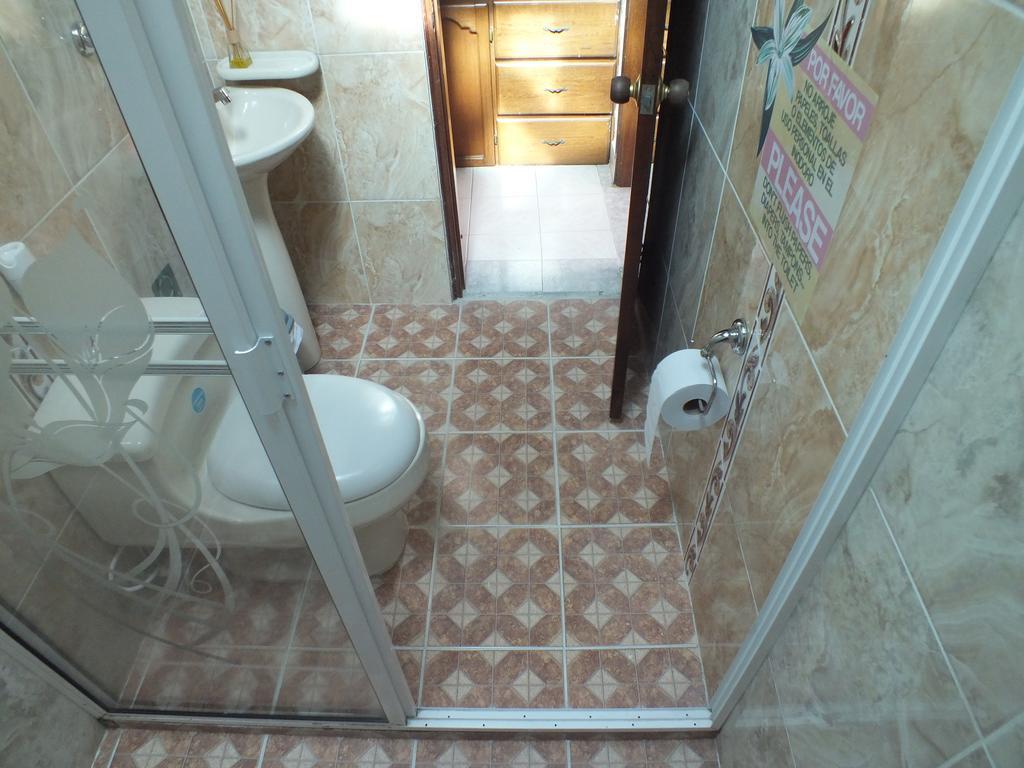 Hostal Casa Paraiso Medellín Zewnętrze zdjęcie